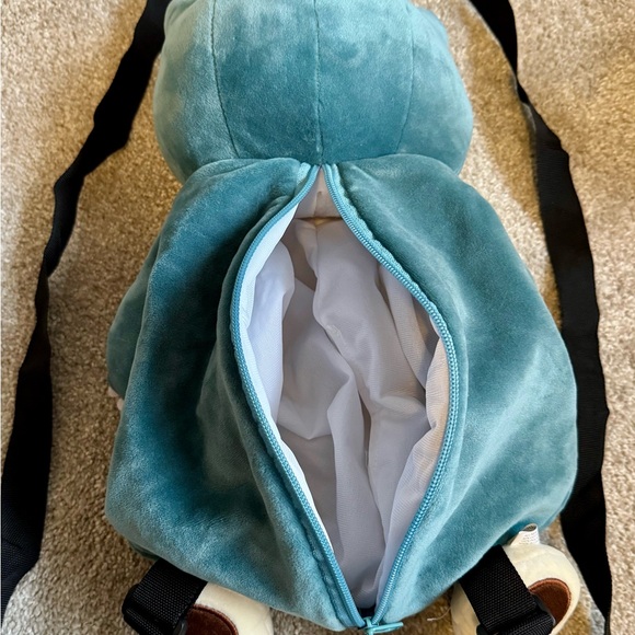 NWOT Snorlax Plush Backpack - Picture 6 of 7